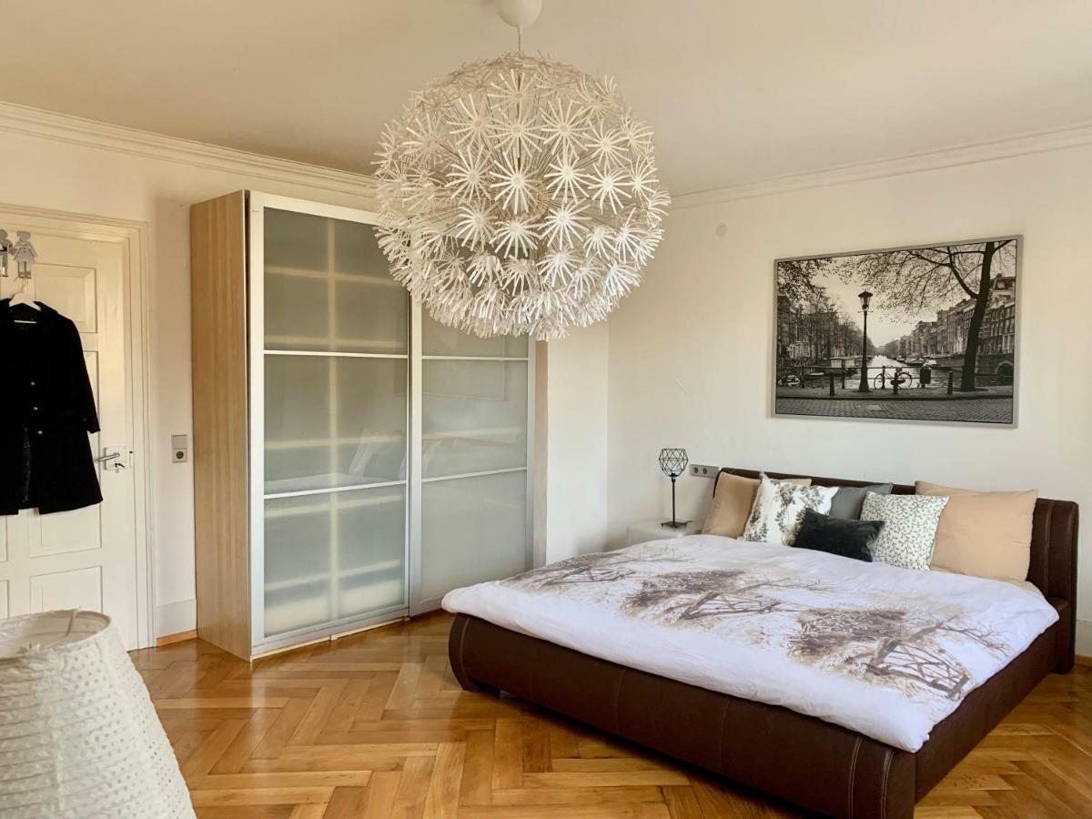 Deluxe Business City Apartments Metzingen Villa Landenberger Zewnętrze zdjęcie